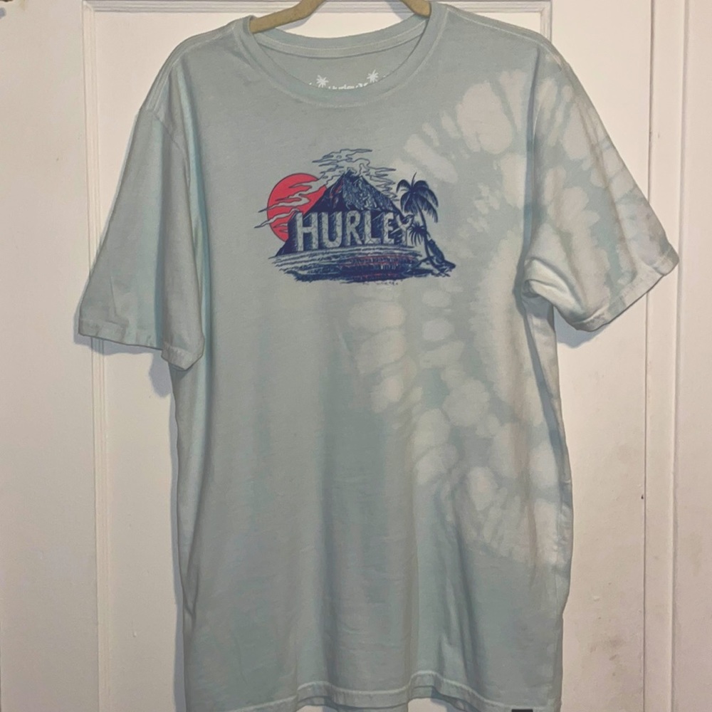 Tie dye Hurley T-shirt. Size: M